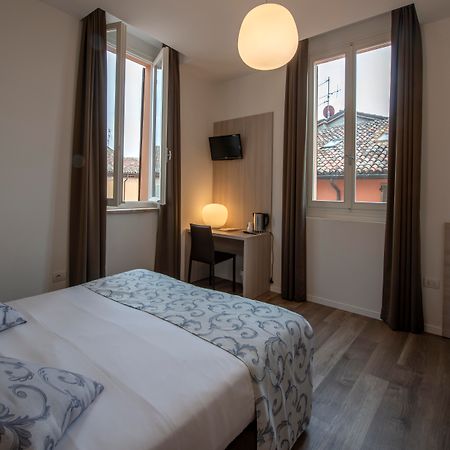 Albergo La Rocca 브리시그헬라 외부 사진